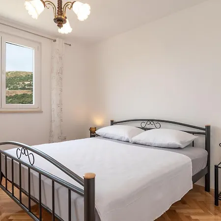M&a Lägenhet Trogir
